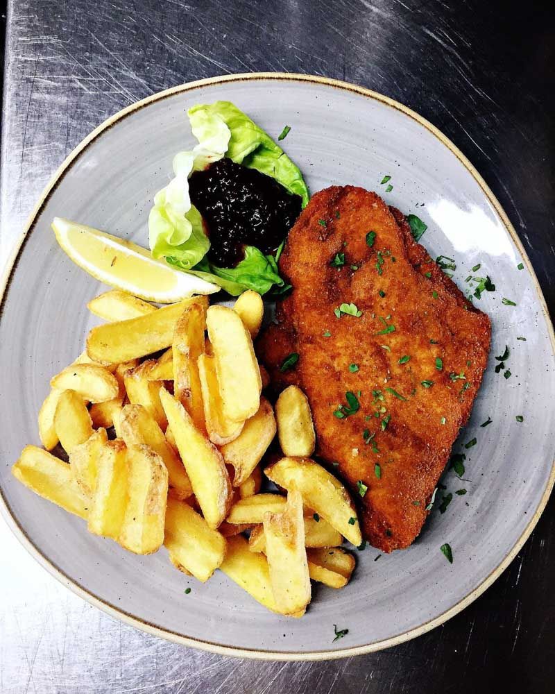 cordonbleu_parmaschinken_pommes_rusticfries